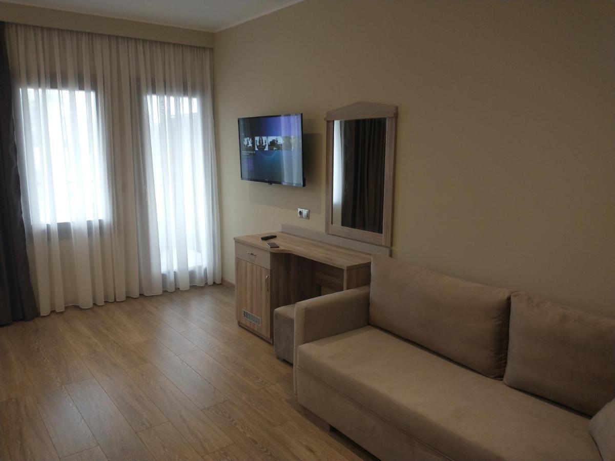 Menta Hotel Litochoro Exterior photo